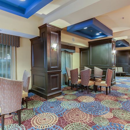 Holiday Inn Express Hotel & Suites Huntsville By Ihg Exterior foto