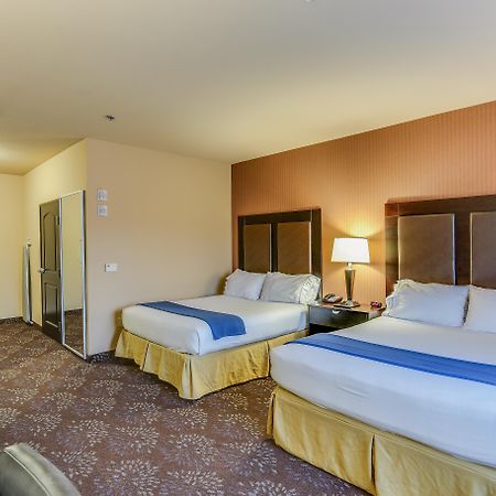 Holiday Inn Express Hotel & Suites Huntsville By Ihg Exterior foto